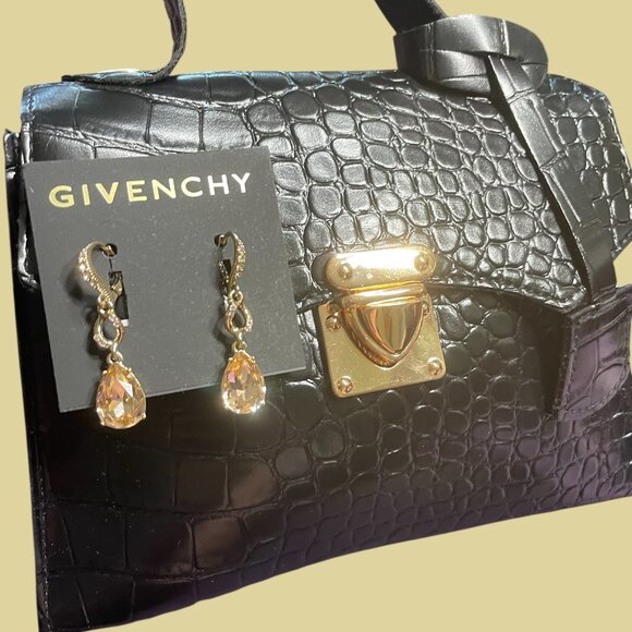 GIVENCHY EARRINGS NWT - GOLD COLORED STONE ACCENTED W RHINESTONES - LEVER BACK - Picture 1 of 3